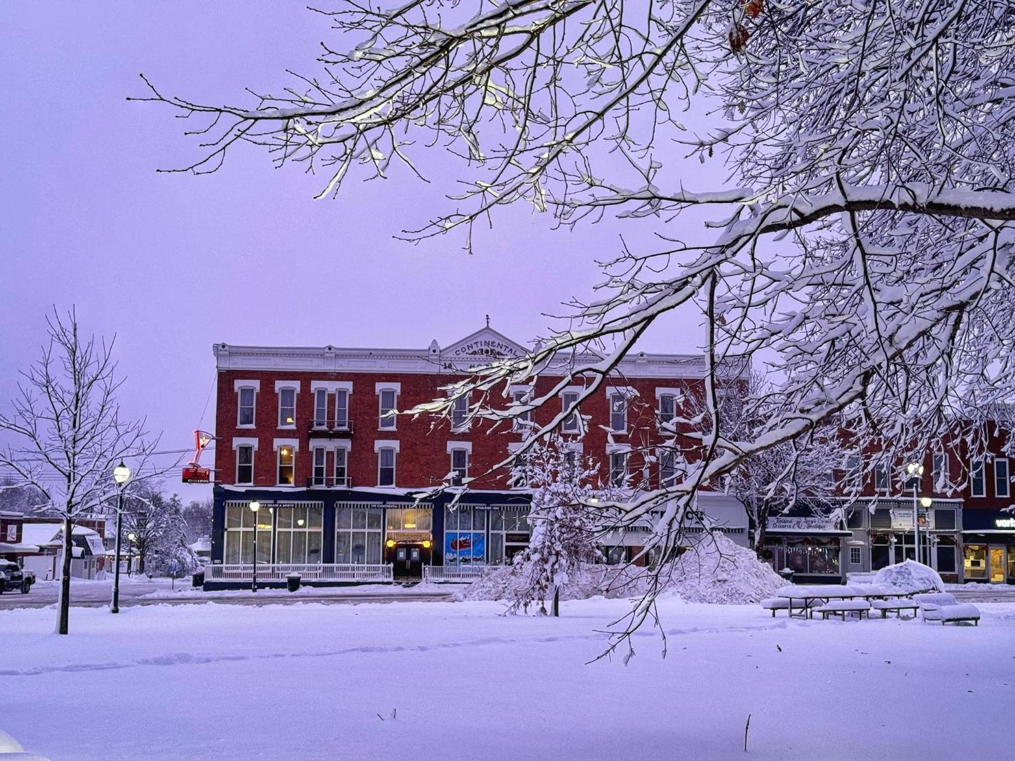 The Continental Hotel Centerville Kültér fotó